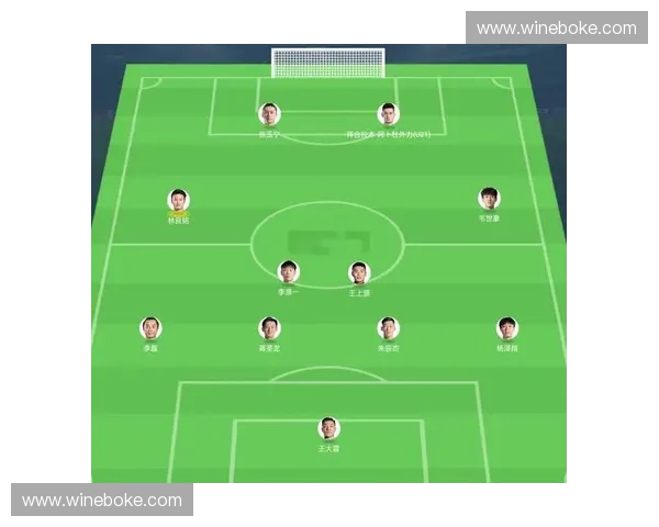 战术犯规的深度解析与其在现代足球中的战术价值与影响